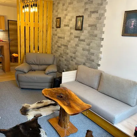 Jahorinski Konaci 4*