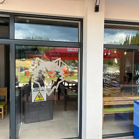 Jahorinski Konaci 公寓 4*