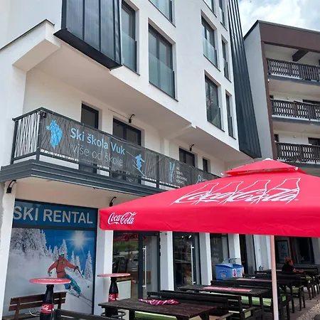 Jahorinski Konaci 亚霍里纳