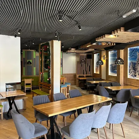 Jahorinski Konaci 4* 자호리나