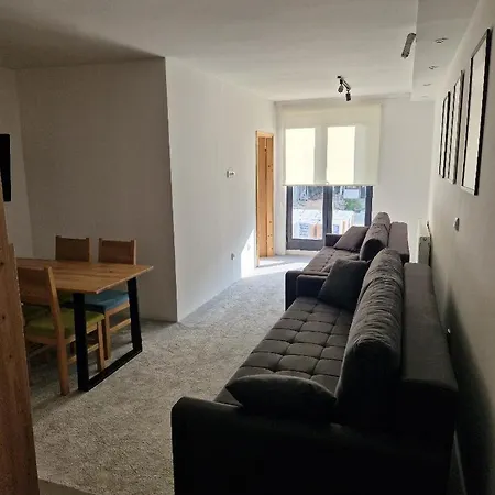 公寓 Jahorinski Konaci 亚霍里纳