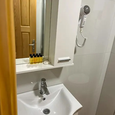 Jahorinski Konaci 亚霍里纳