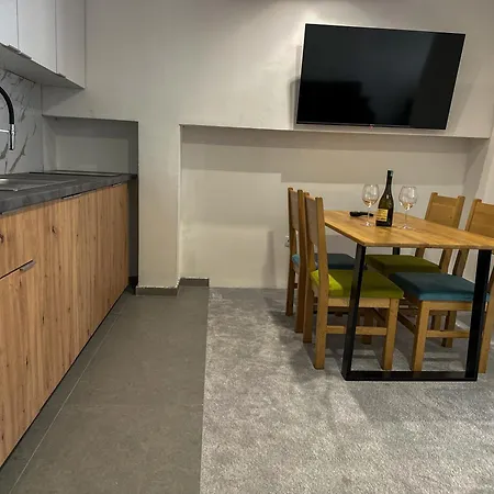 Jahorinski Konaci 公寓 4*