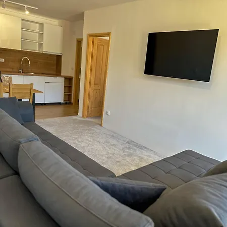 Jahorinski Konaci 4*