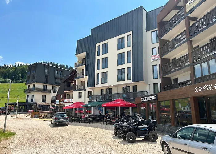 Jahorinski Konaci Jahorina